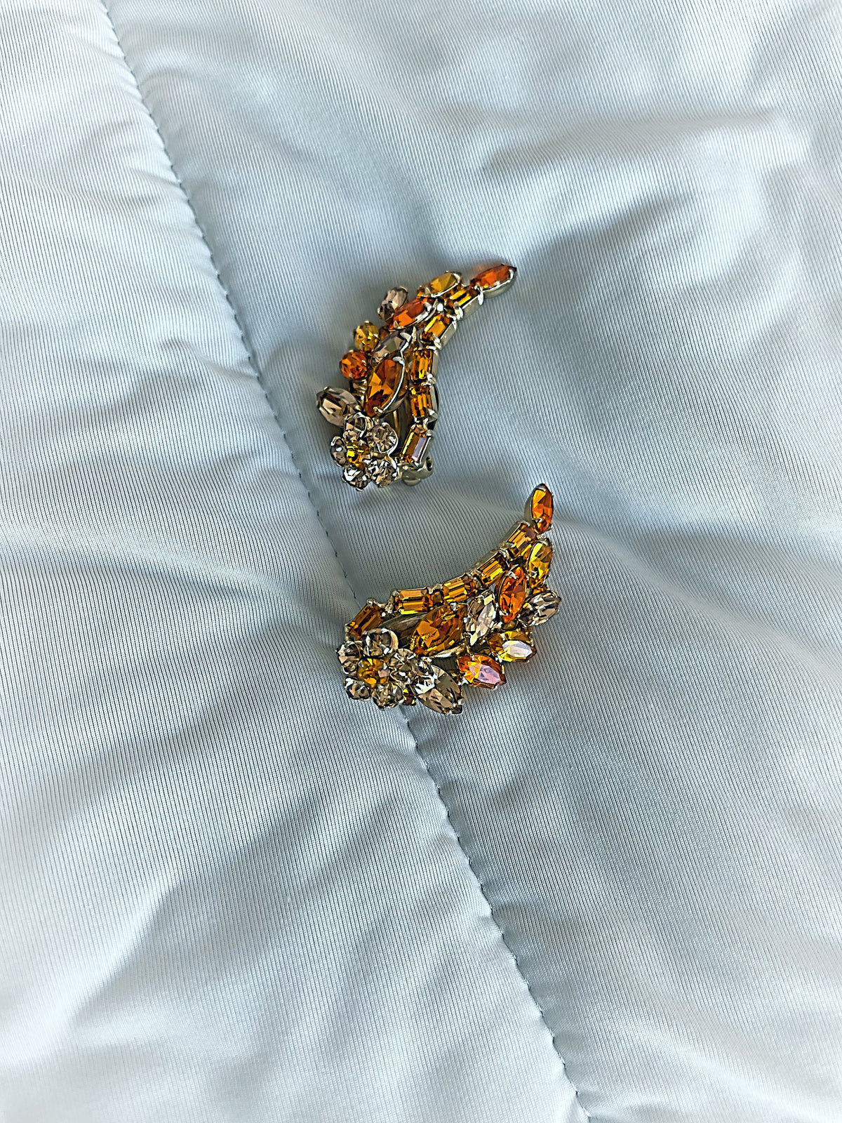 Autumn Ear Climbers
