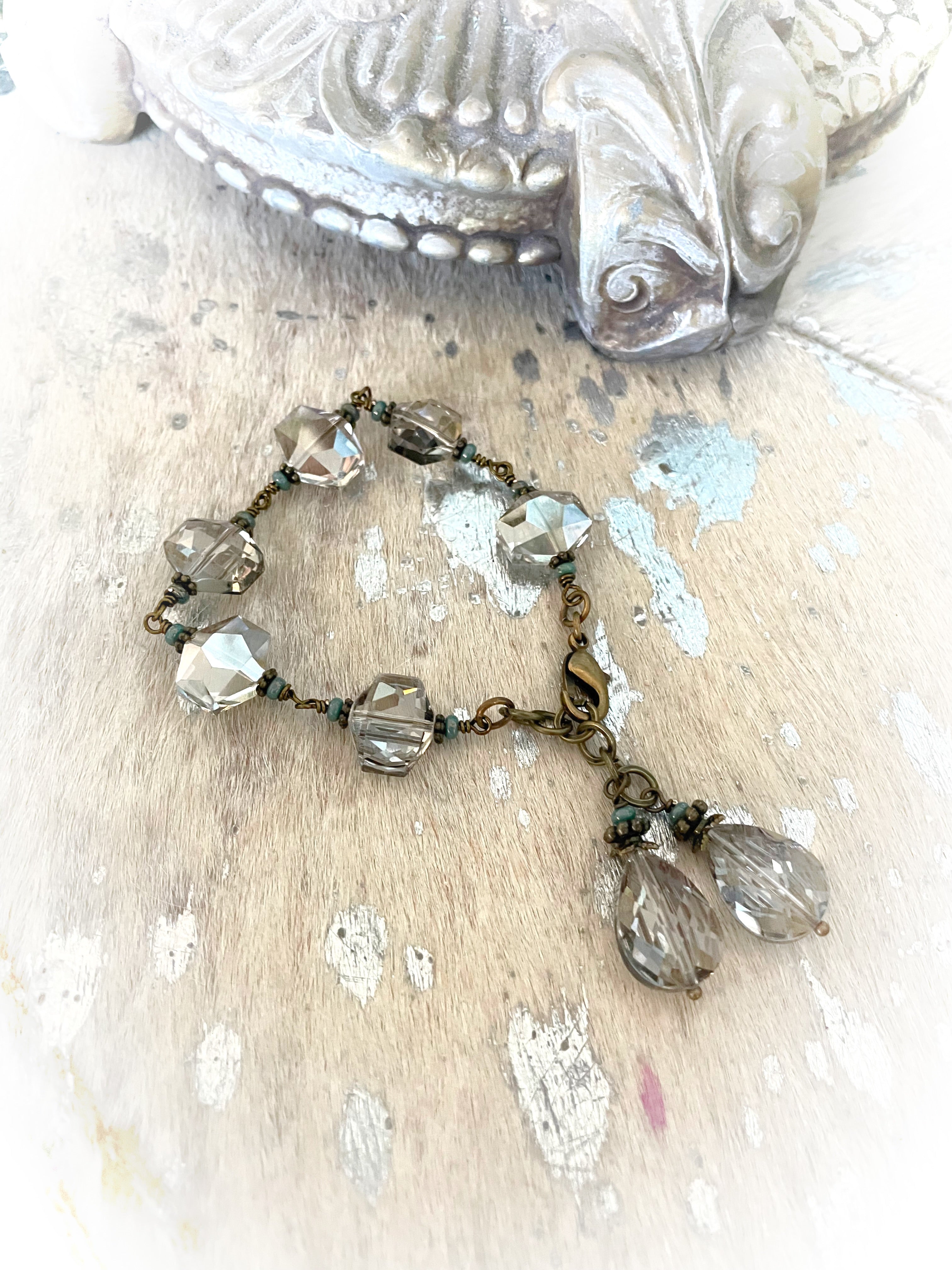 Dirty Diamonds Lucky