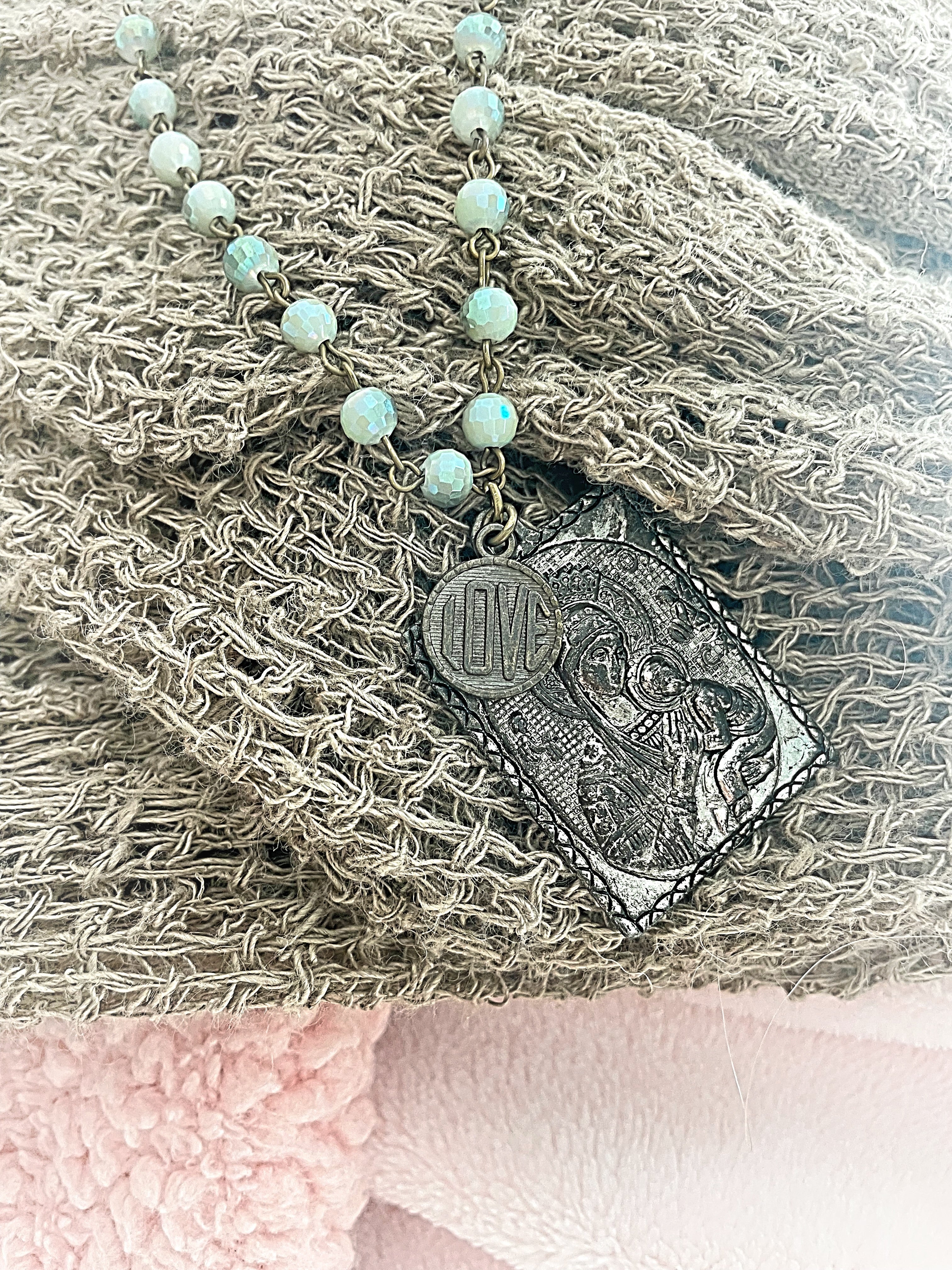 Minty Love And Prayers