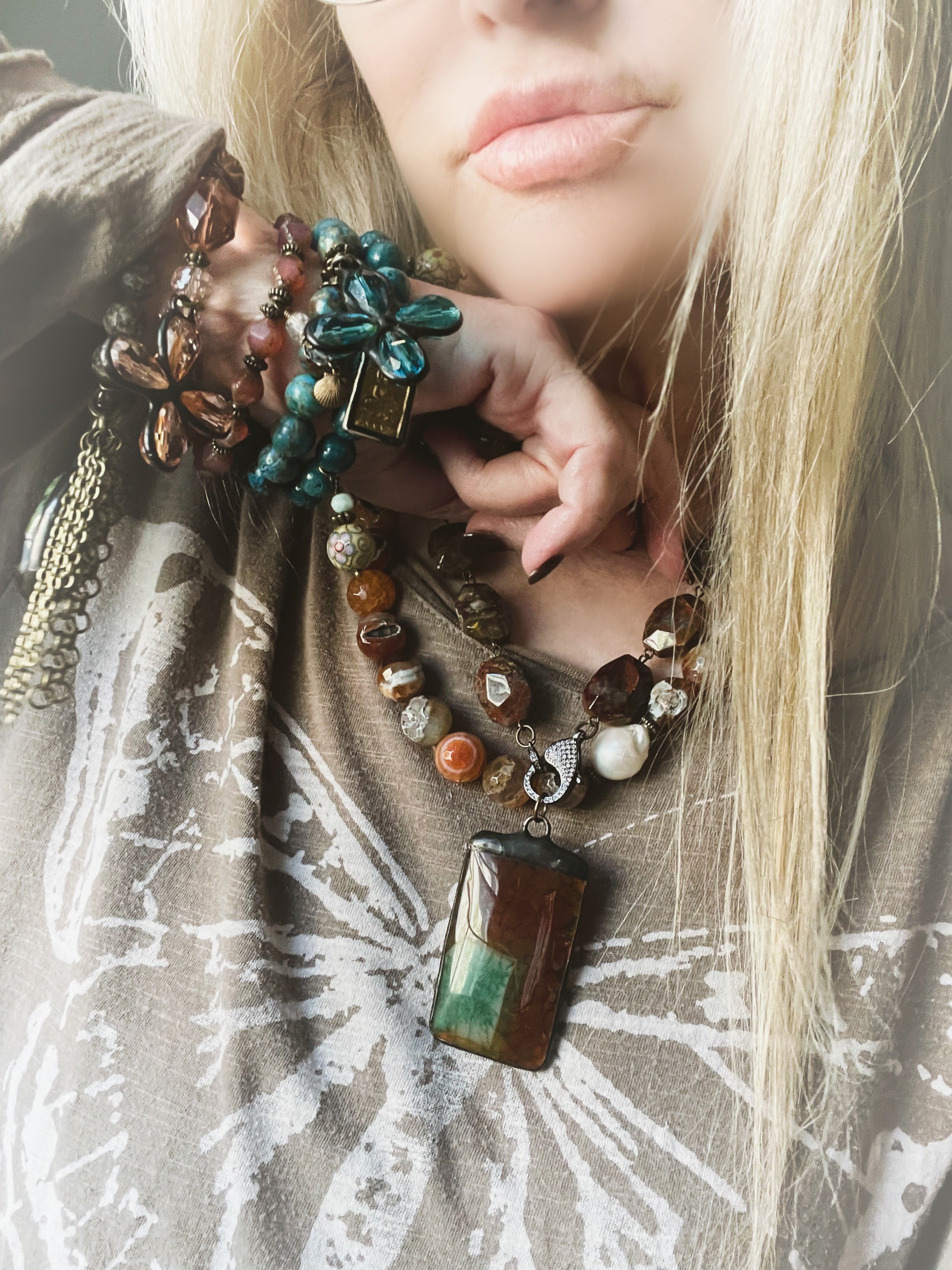 Vista Necklace