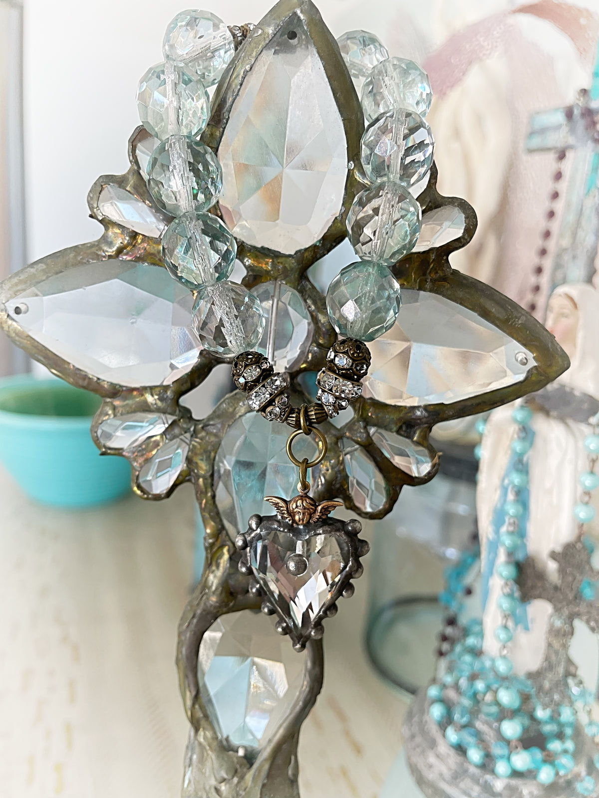 Mist Aqua Cherub Heart