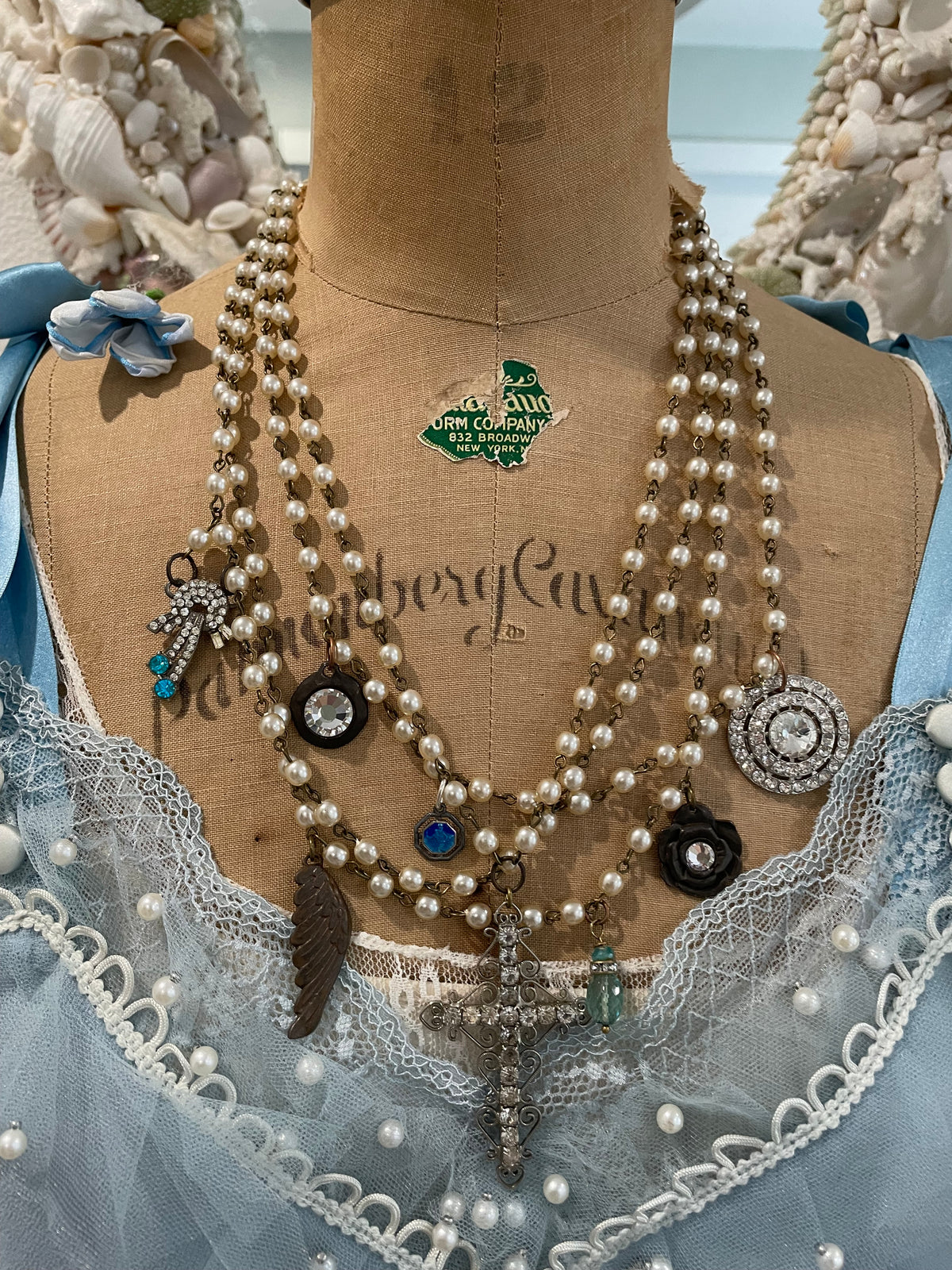 Pearl Party Bib