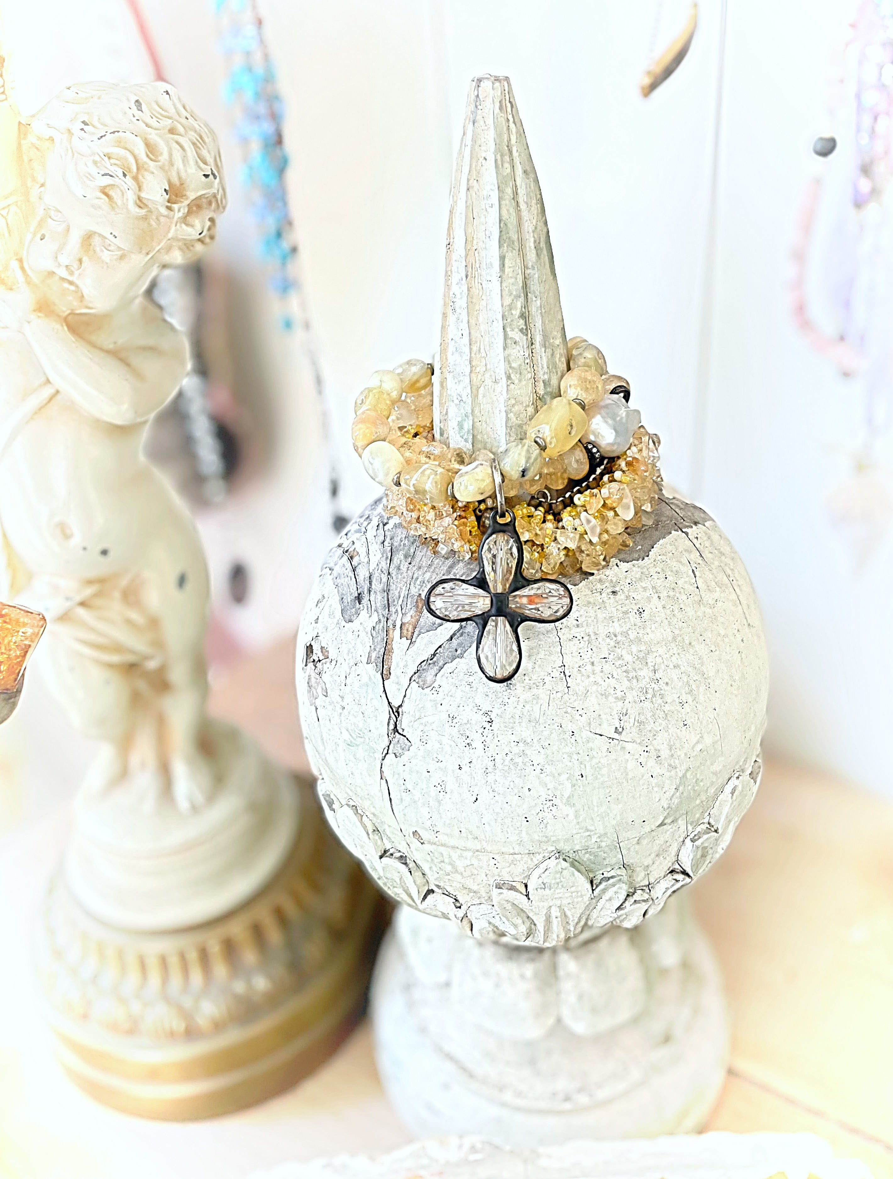 Blonde Opals