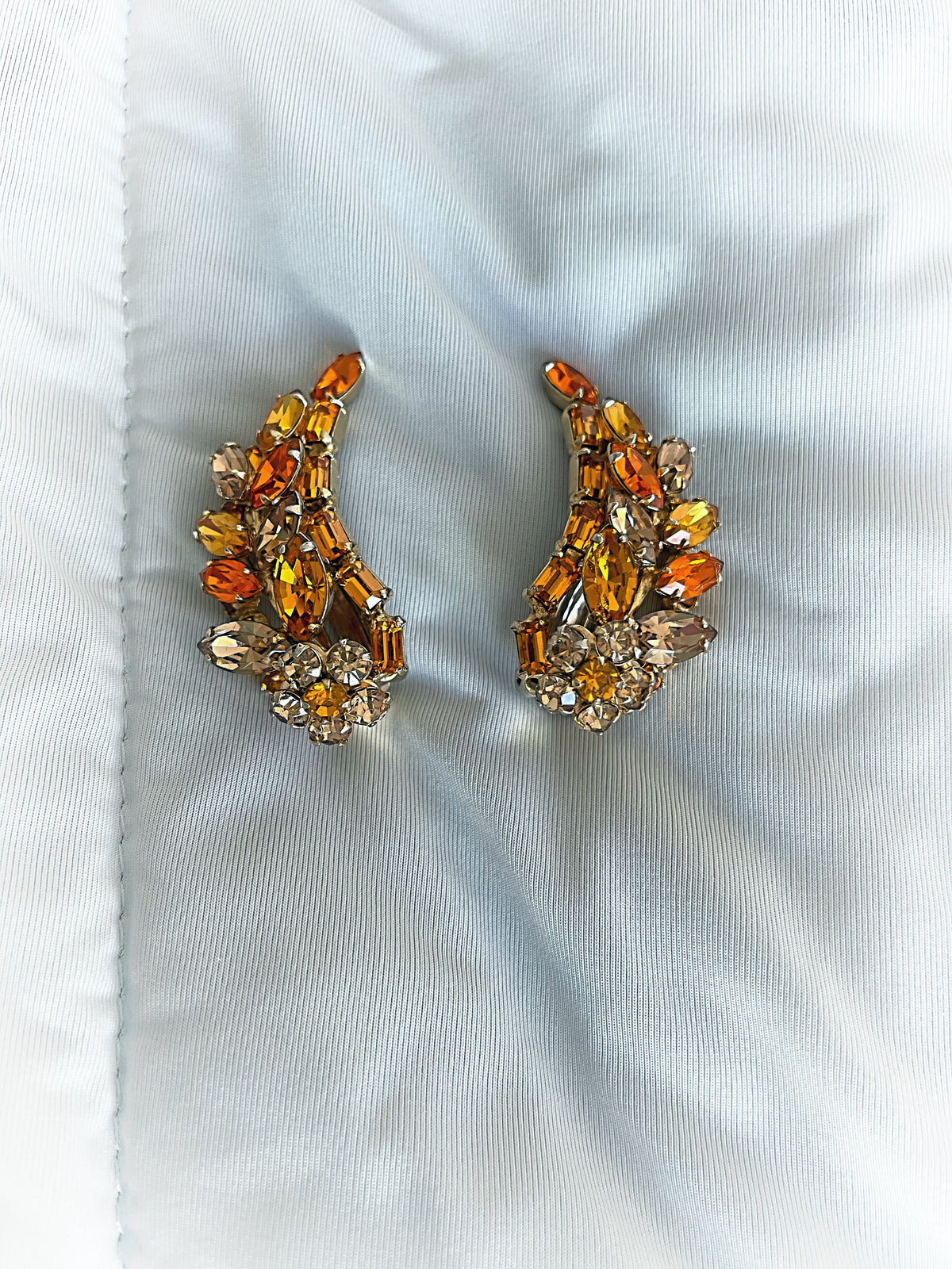 Autumn Ear Climbers