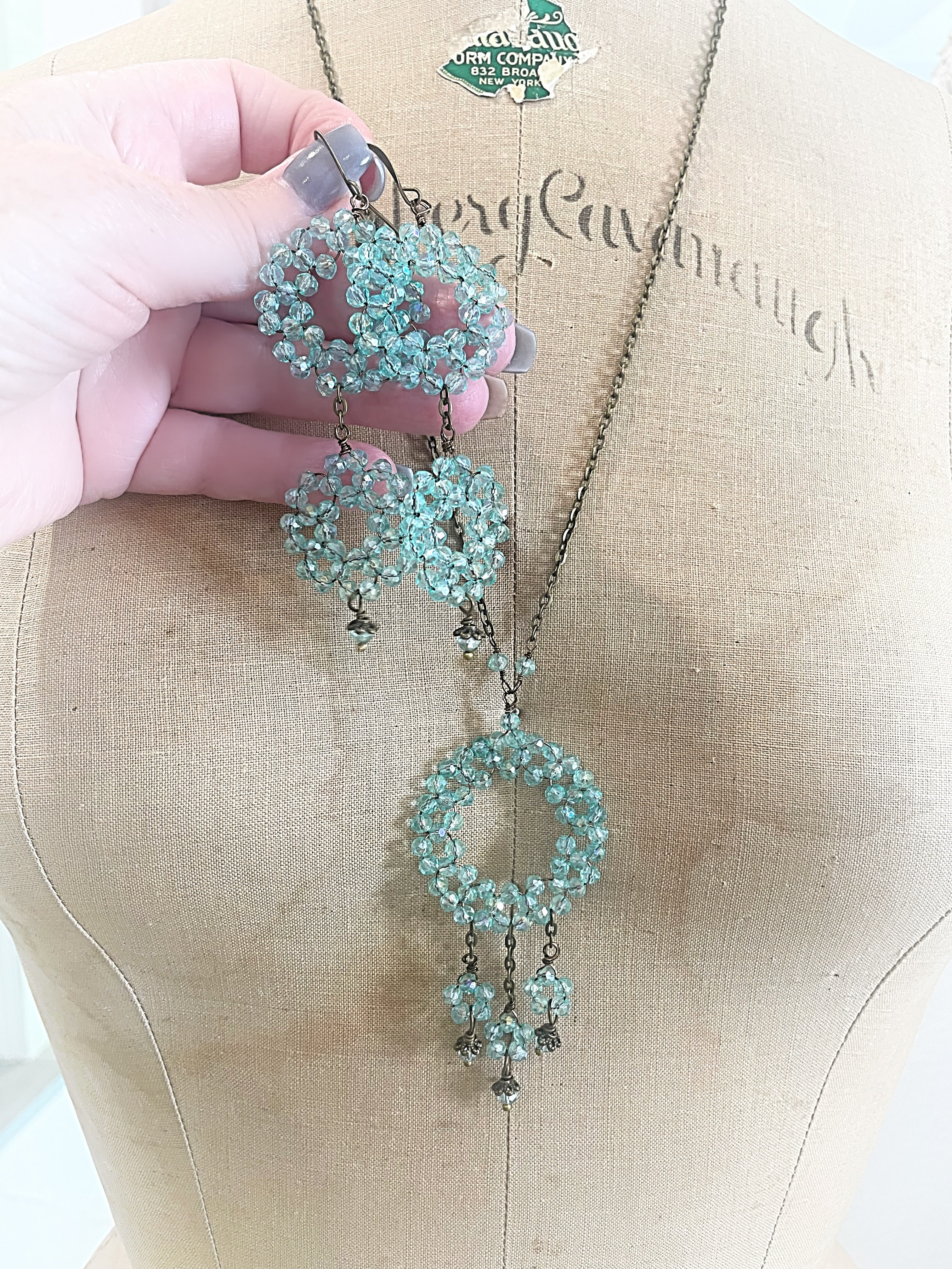 Lustrous Aqua Pendant