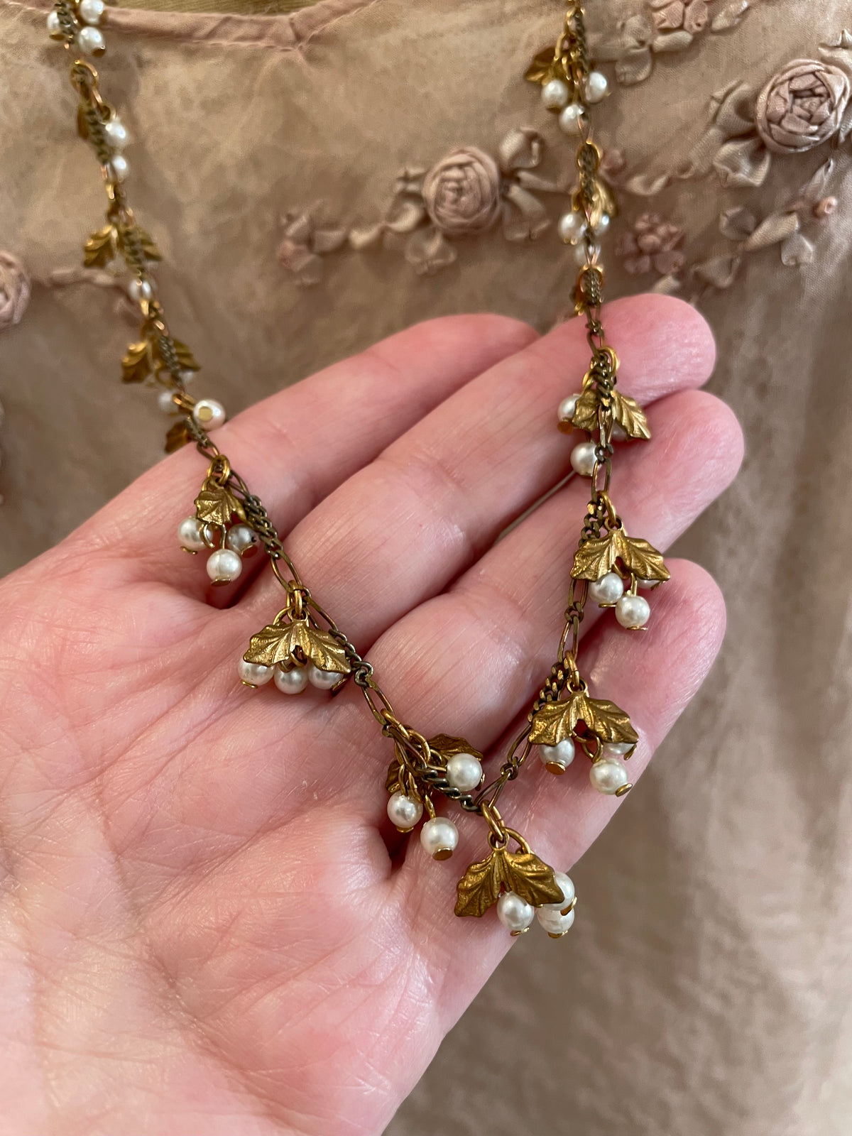 Pearls And Leaves