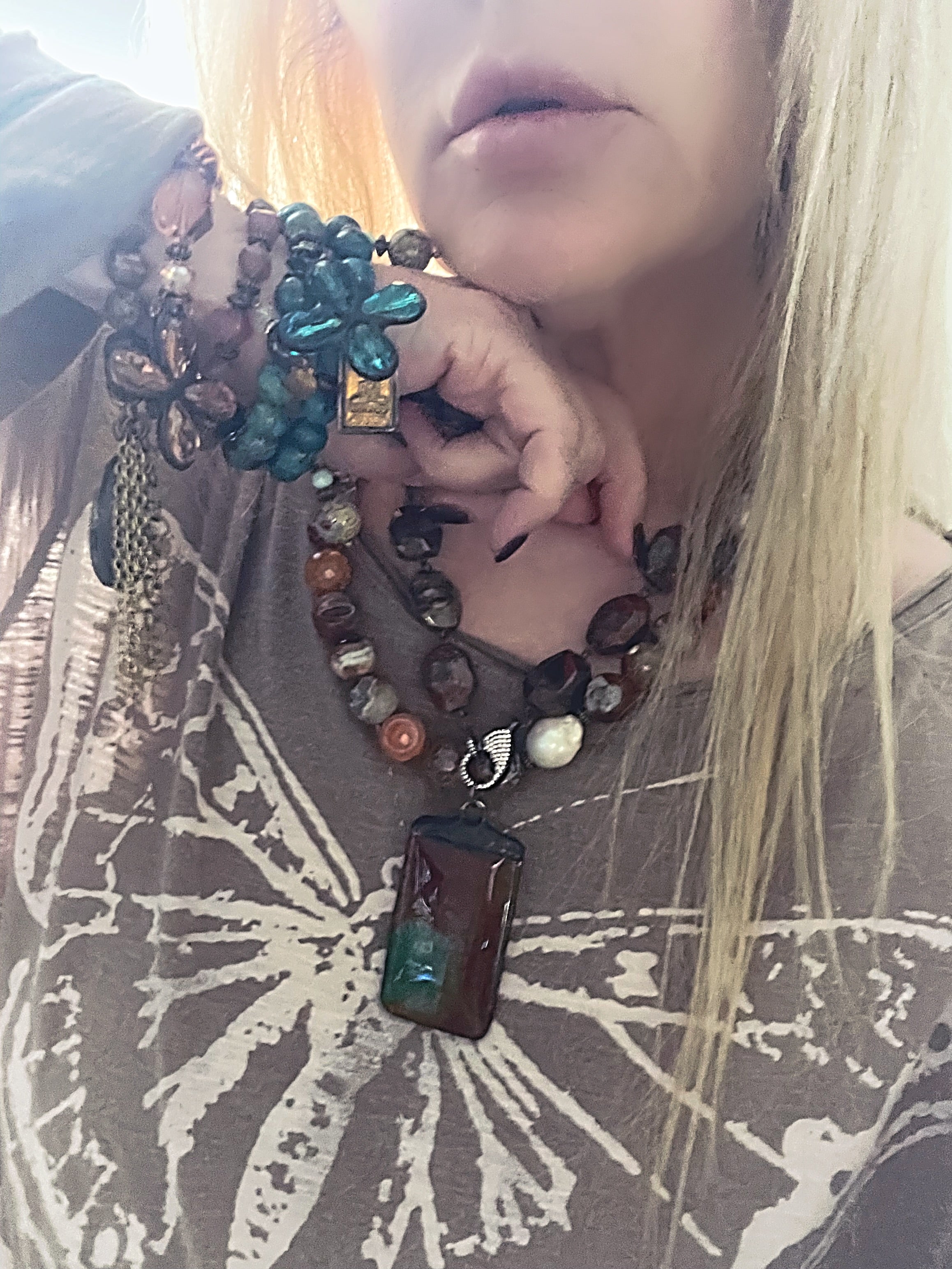 Vista Necklace