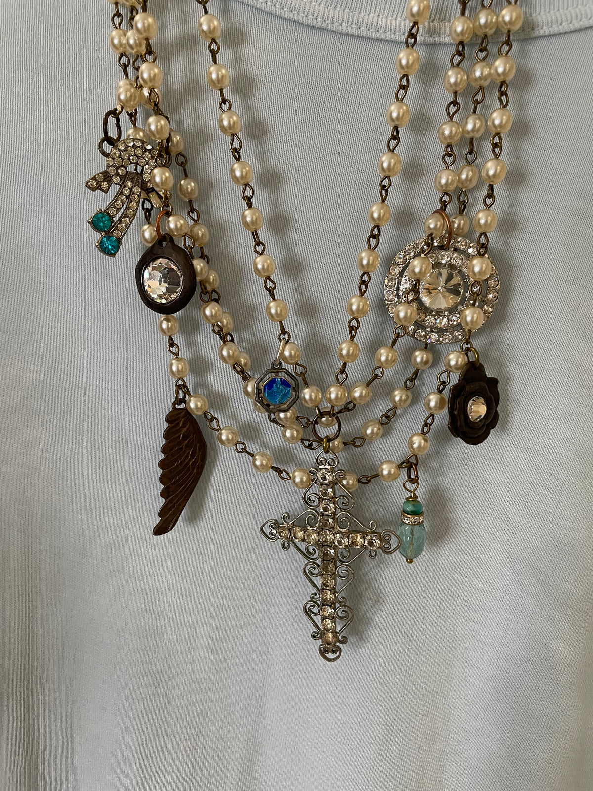 Pearl Party Bib