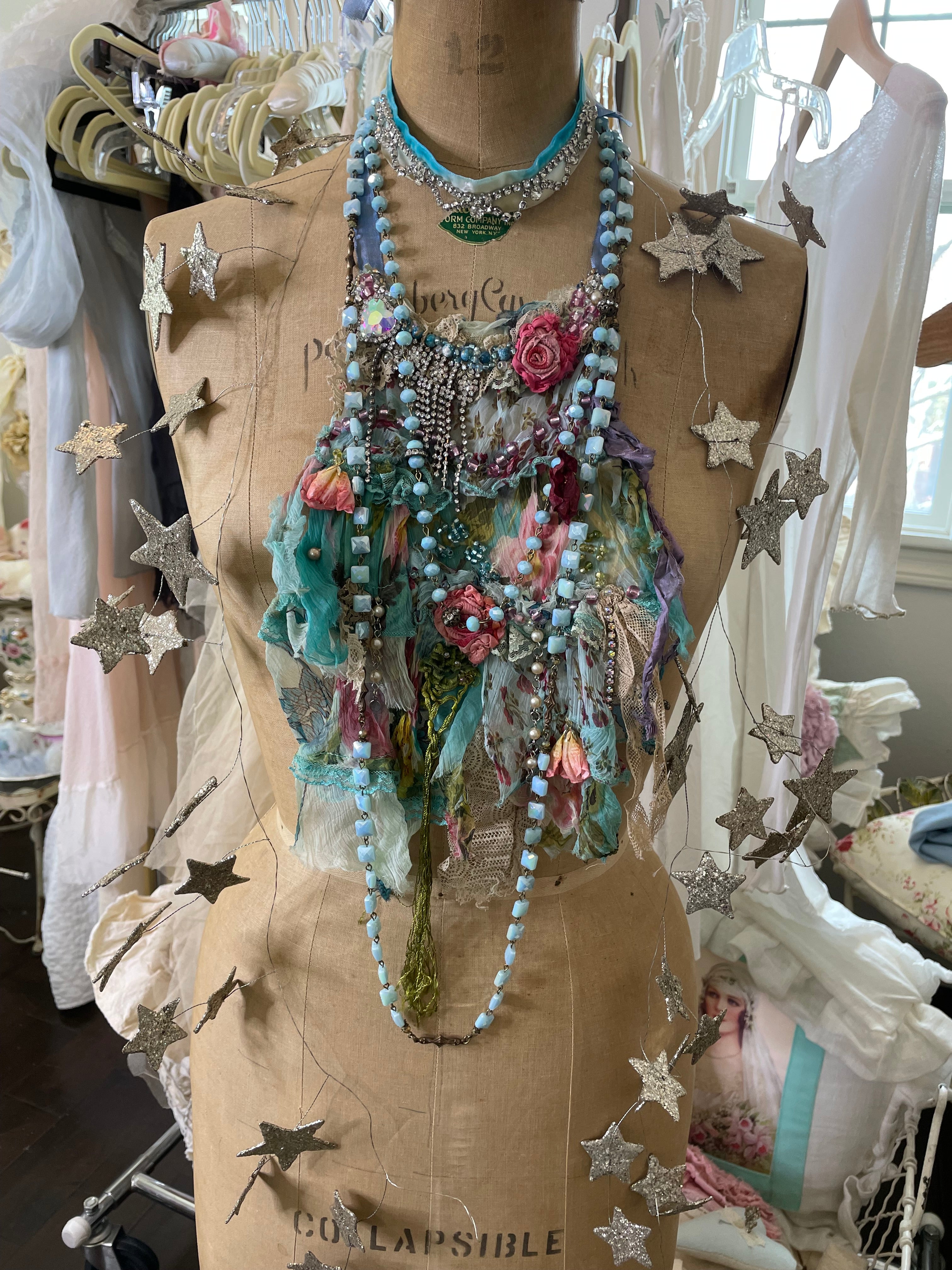 Chiffon Wild Jabot