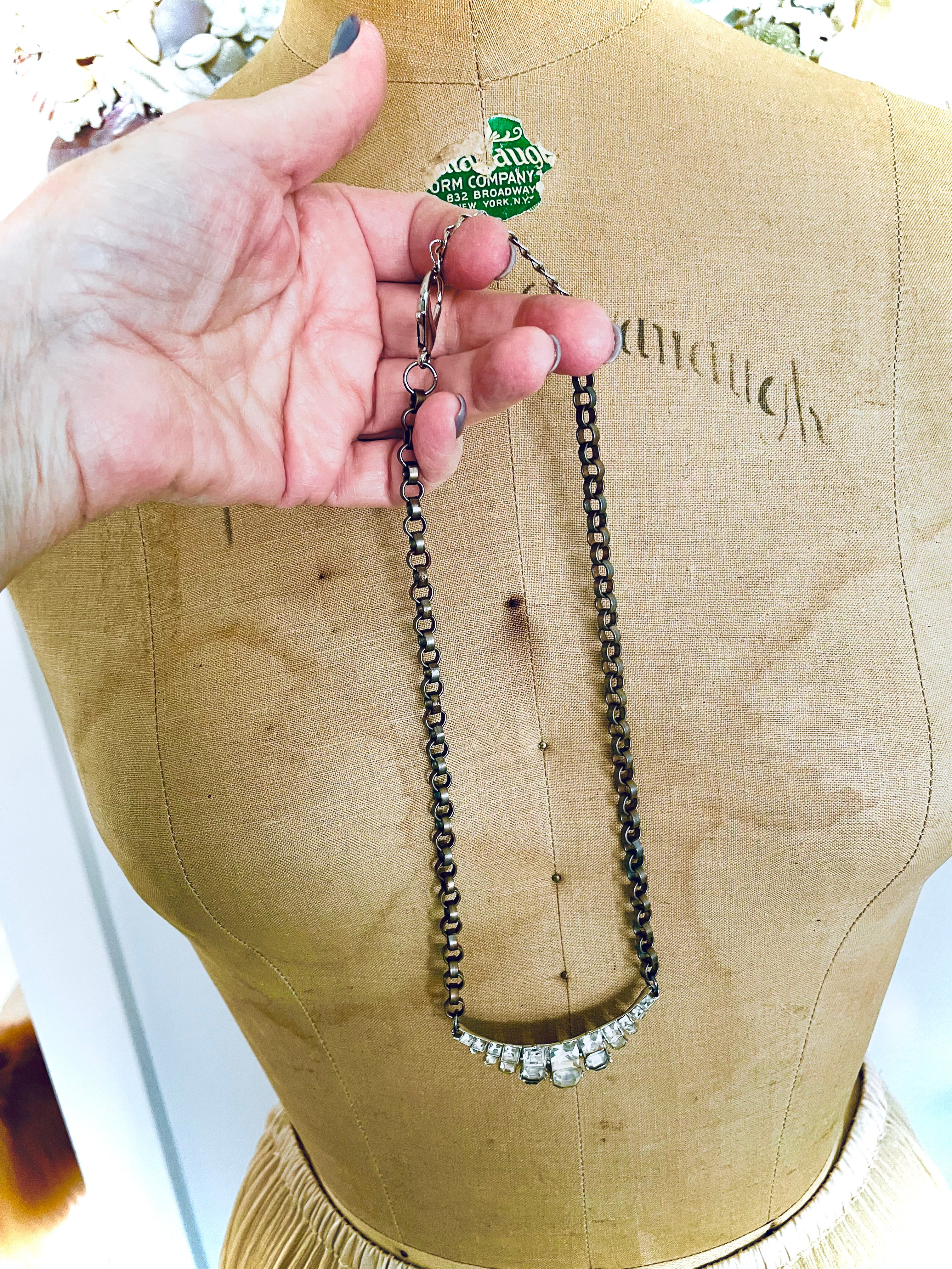 Grunge Graceful Necklace