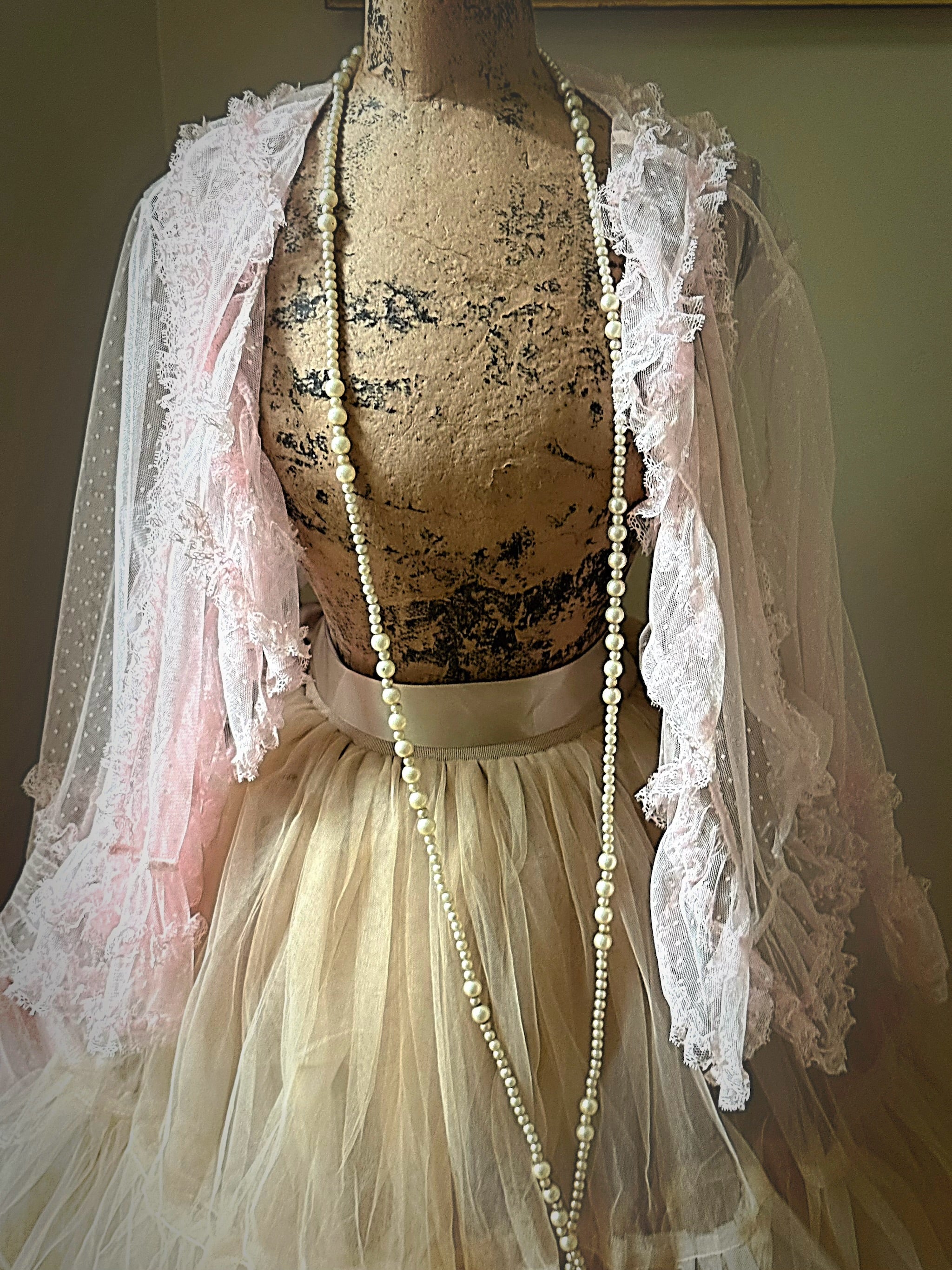 Classic Skinny Pearl Necklace