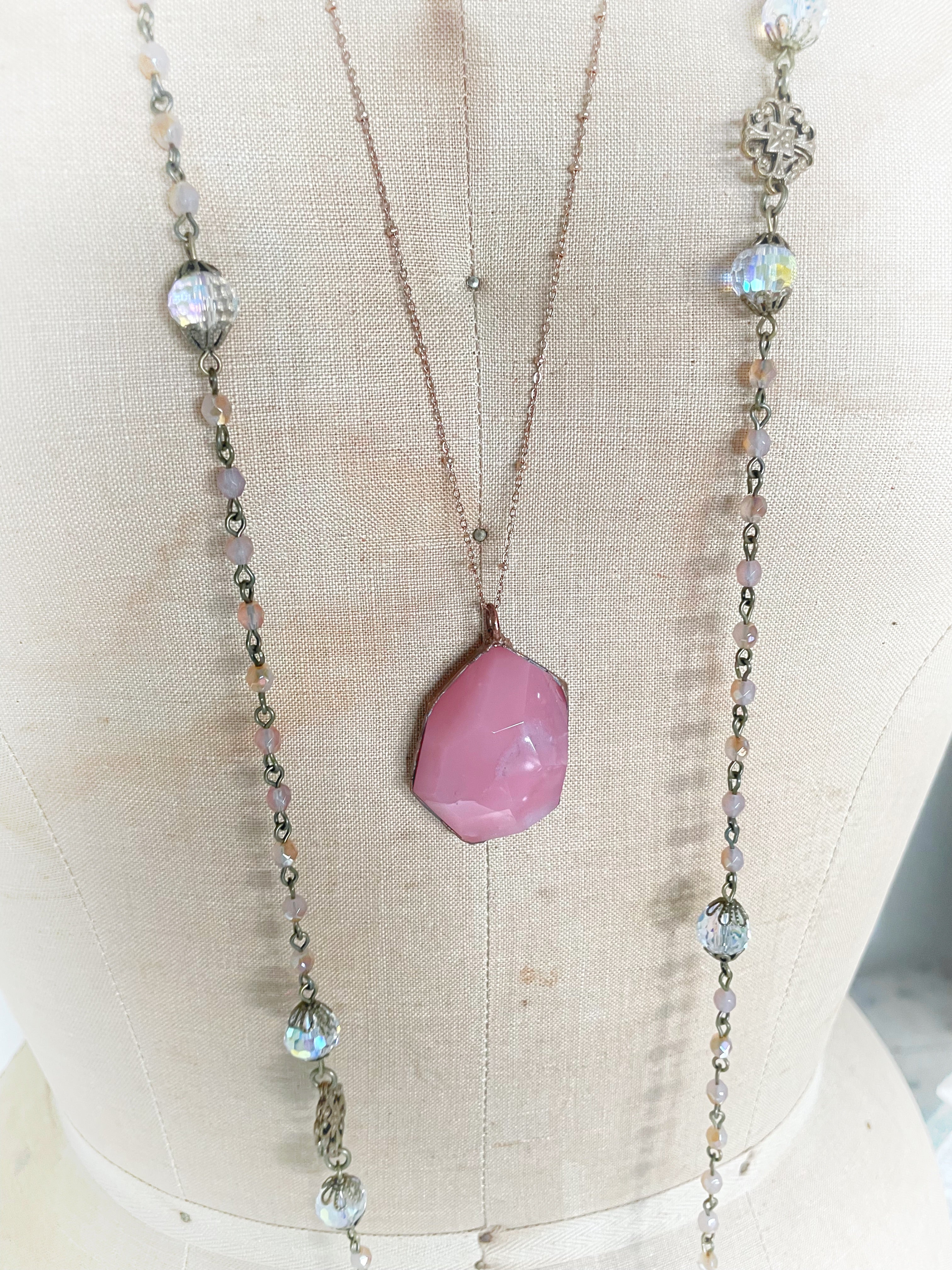 Cameo Rose Minimal Pendant Necklace