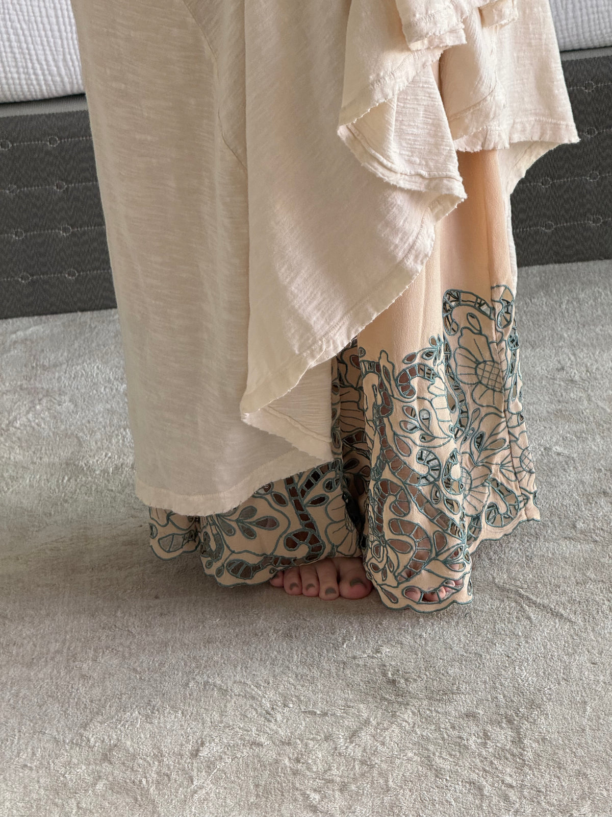 Floating And Flowy