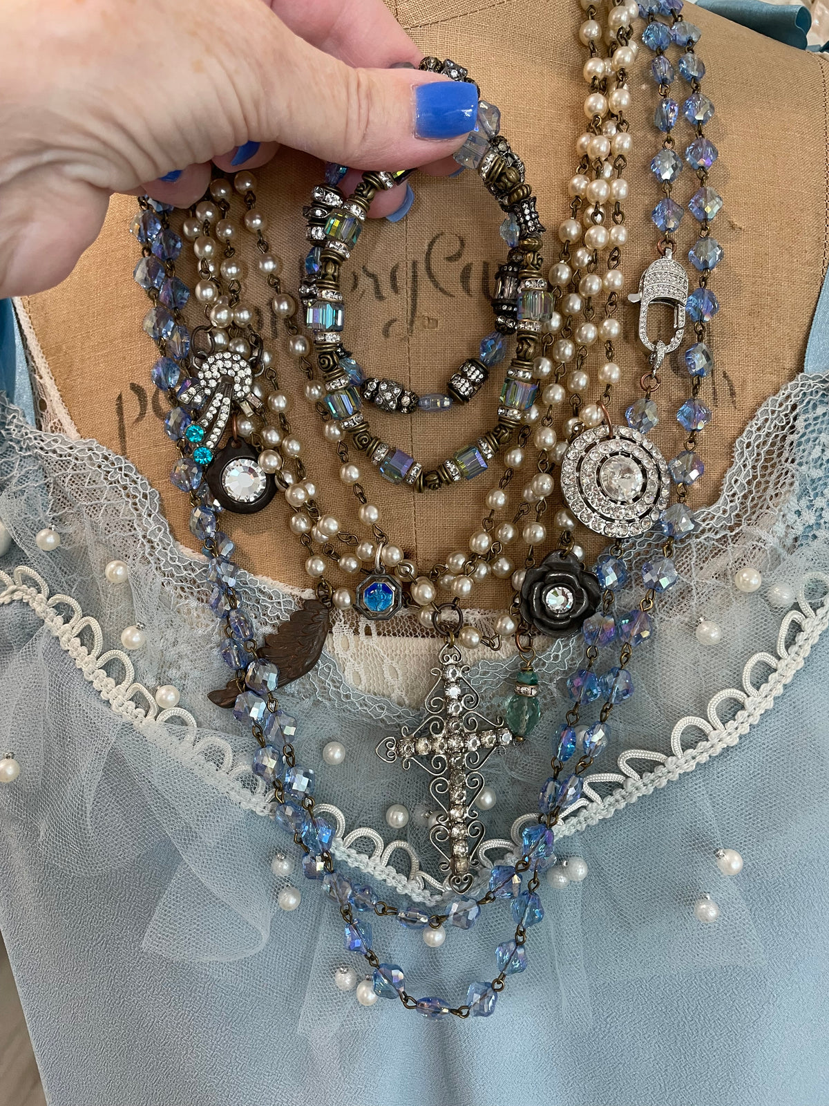 Pearl Party Bib