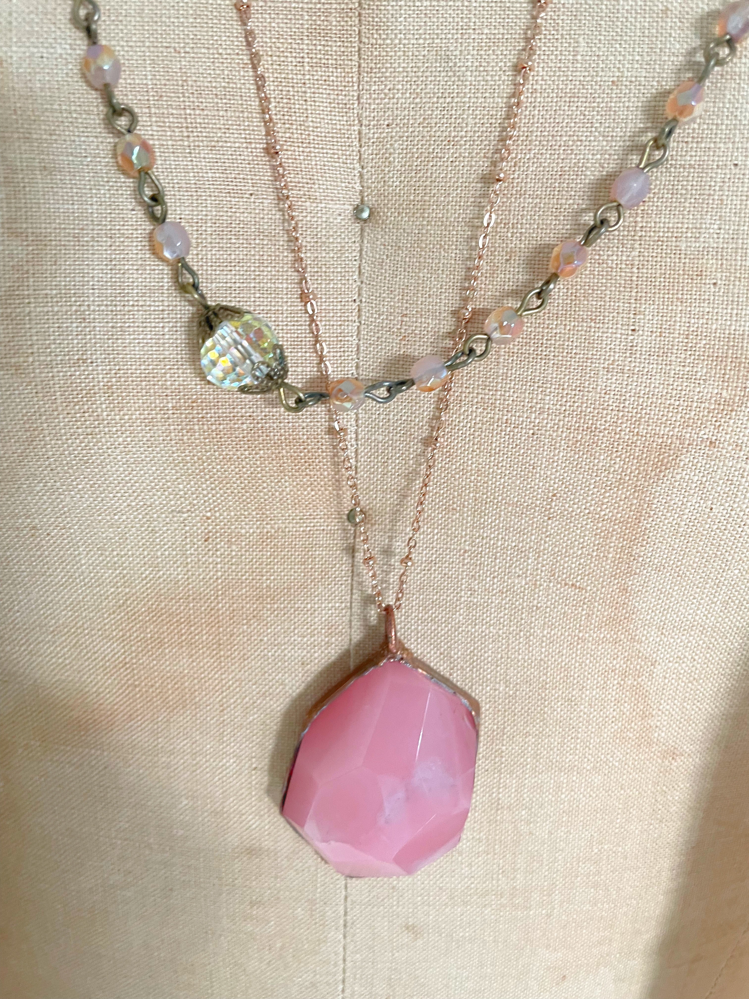 Cameo Rose Minimal Pendant Necklace