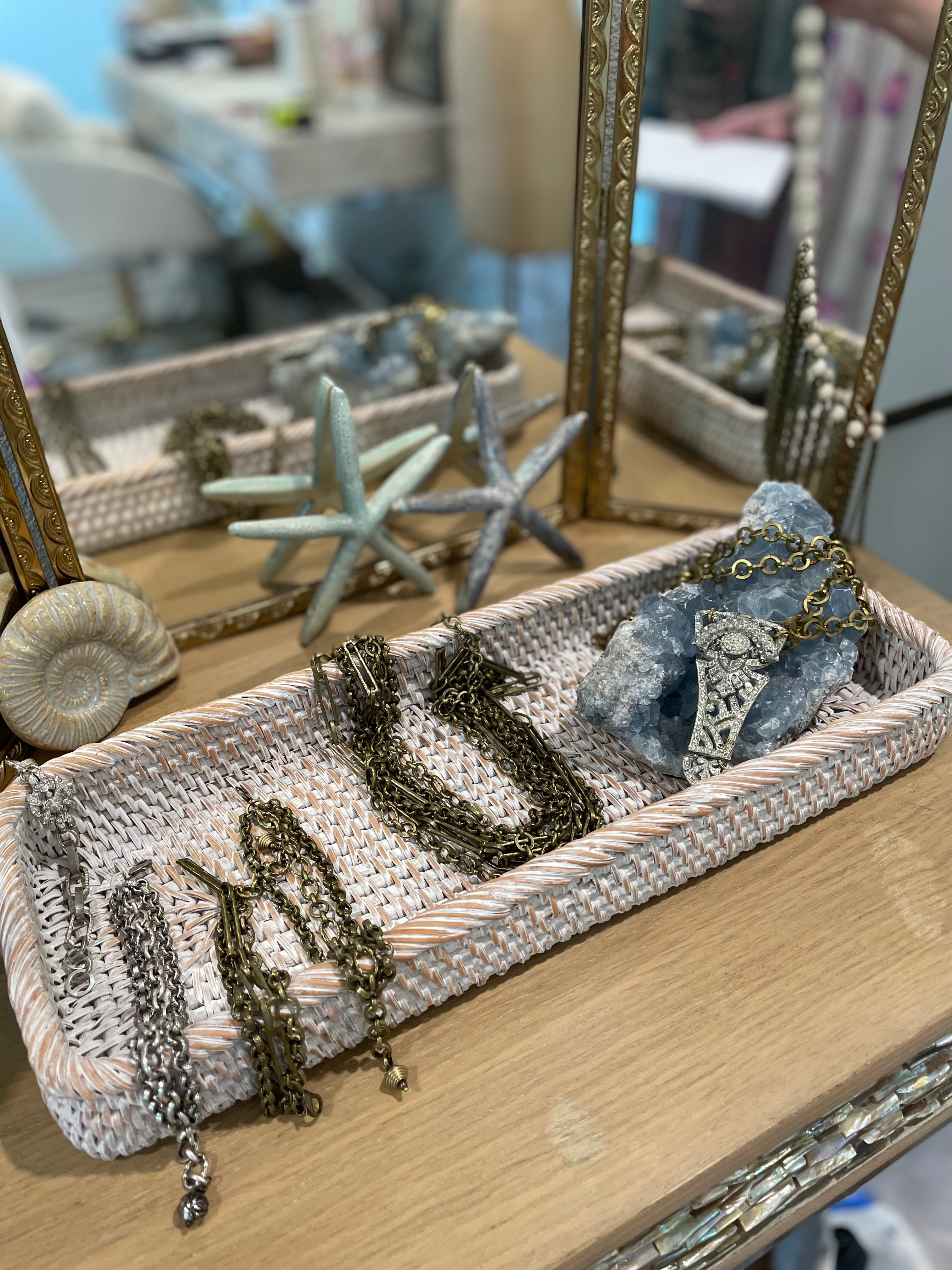 Distressed Deco